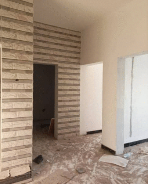 عمارة 3 شقق ساس5 أدوار – قرب الحرم الجامعي (الشعب)