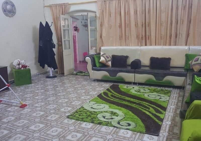 فيلا إنجليزية نادرة بحوش واسع – جولدمور التواهي